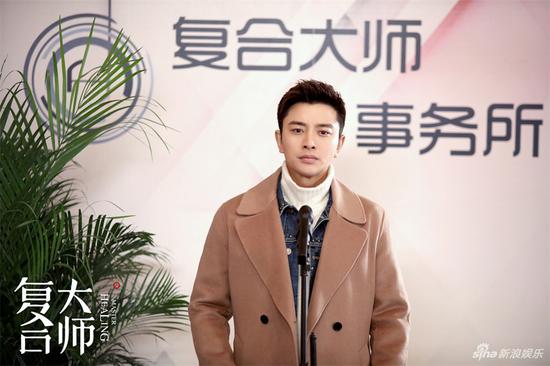 賈乃亮和閆妮都是中國著名的演員，關(guān)于賈乃亮是否對閆妮說過你又微醺了這句話，我無法確定，因為我沒有參與相關(guān)的對話或情境。，如果您是在某個特定的場合或視頻中聽到了這句話，那很可能是節(jié)目中的一段臺詞或者是一種表演。如果您對這段對話的上下文或背景感興趣，建議您查找相關(guān)的視頻或資料以獲取更多信息。