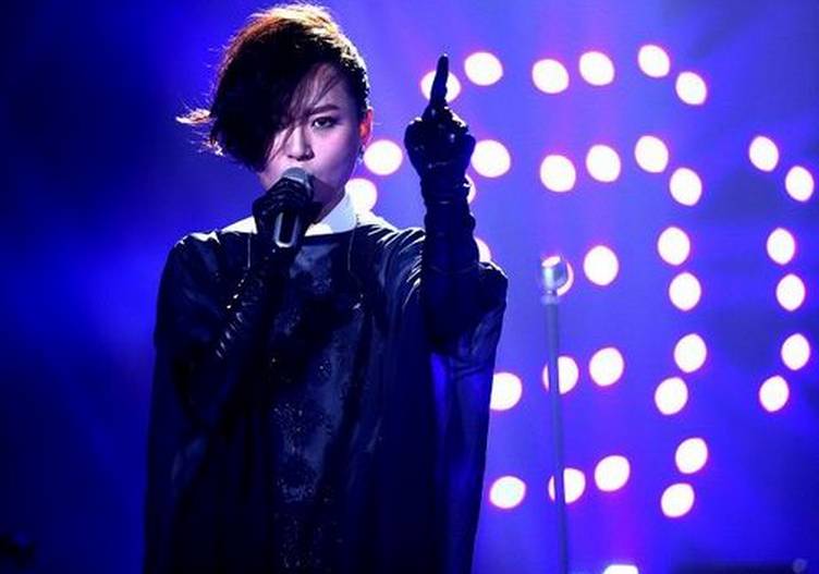 李宇春回應(yīng)與周筆暢時(shí)隔20年再合唱