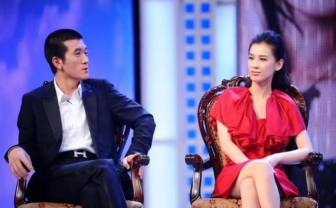 李行亮讓黃圣依別聽楊子的