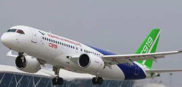 是的，韓國濟州航空確實有一架波音飛機出現(xiàn)了故障。，據(jù)媒體報道，這架波音737客機在飛行中出現(xiàn)了引擎問題。具體故障情況和當前狀態(tài)尚不清楚，但航空公司已經(jīng)采取了必要的措施來確保乘客的安全。，建議關(guān)注相關(guān)新聞或聯(lián)系濟州航空公司以獲取最新信息和詳細情況。同時，航空安全至關(guān)重要，對于任何飛機故障，安全始終是首要考慮的因素。