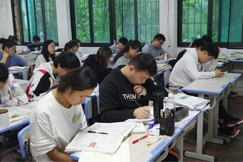 保送清華的00后小伙選擇來(lái)湖南創(chuàng)業(yè)
