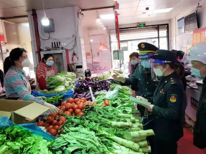 市監(jiān)局回應(yīng)市場出現(xiàn)“染色蔬菜”