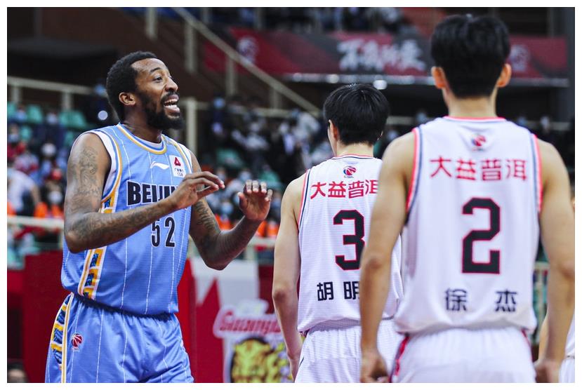 徐昕拋投準(zhǔn)絕殺 廣東險勝北控