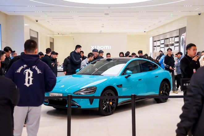香港二四六最快開獎(jiǎng)八百圖庫,小米SU7車主回應(yīng)遭追尾后后車起火