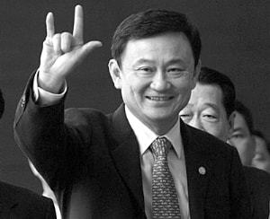 金牛版-唯一官網(wǎng),中國(guó)女保鏢貼身保護(hù)泰國(guó)總理