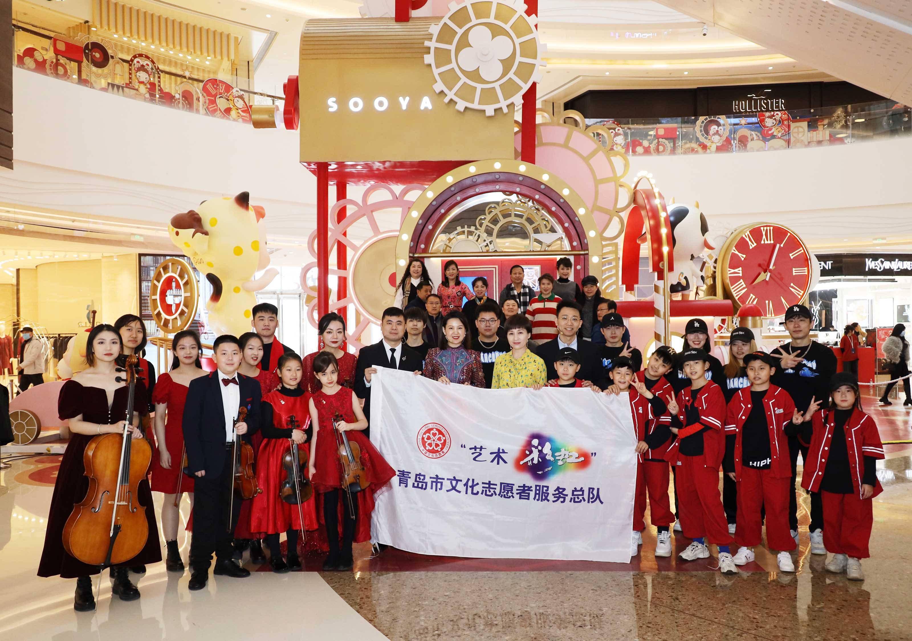 噢門最新免費(fèi)六和彩資料澳澳門,多彩文化活動(dòng)點(diǎn)亮春運(yùn)路