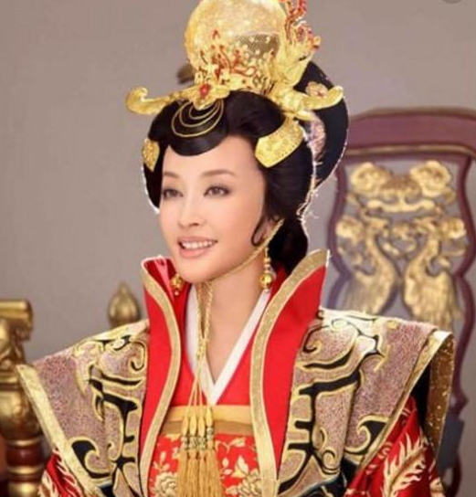 鐵算盆王中王歷史開(kāi)記錄查詢,劉曉慶再現(xiàn)武則天經(jīng)典造型