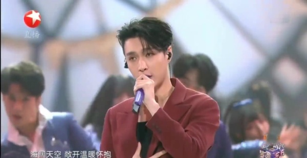 新奧門(mén)2025開(kāi)獎(jiǎng)記錄香港,張藝興新歌造型公開(kāi)