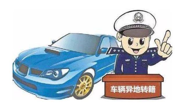 2025年正版管家婆馬資料,男子騎摩托拖拽保潔車駕駛人