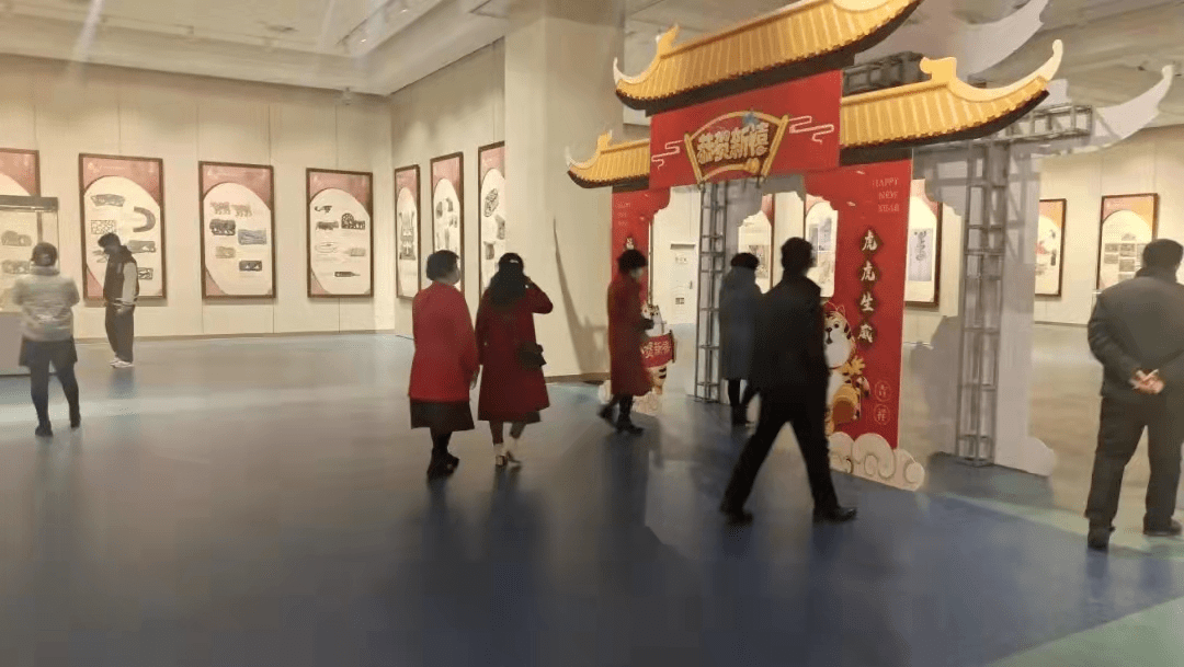 奧六資料免費(fèi)大全833圖庫(kù),中國(guó)游客被區(qū)別對(duì)待？日本門店道歉