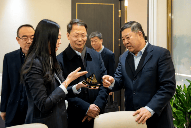 新奧集團(tuán)是央企嗎還是國企,何炅 脈象有力