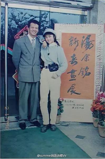 2025澳門精準(zhǔn)正版資料大全62755,費(fèi)翔抽中了湯唯父親的墨寶