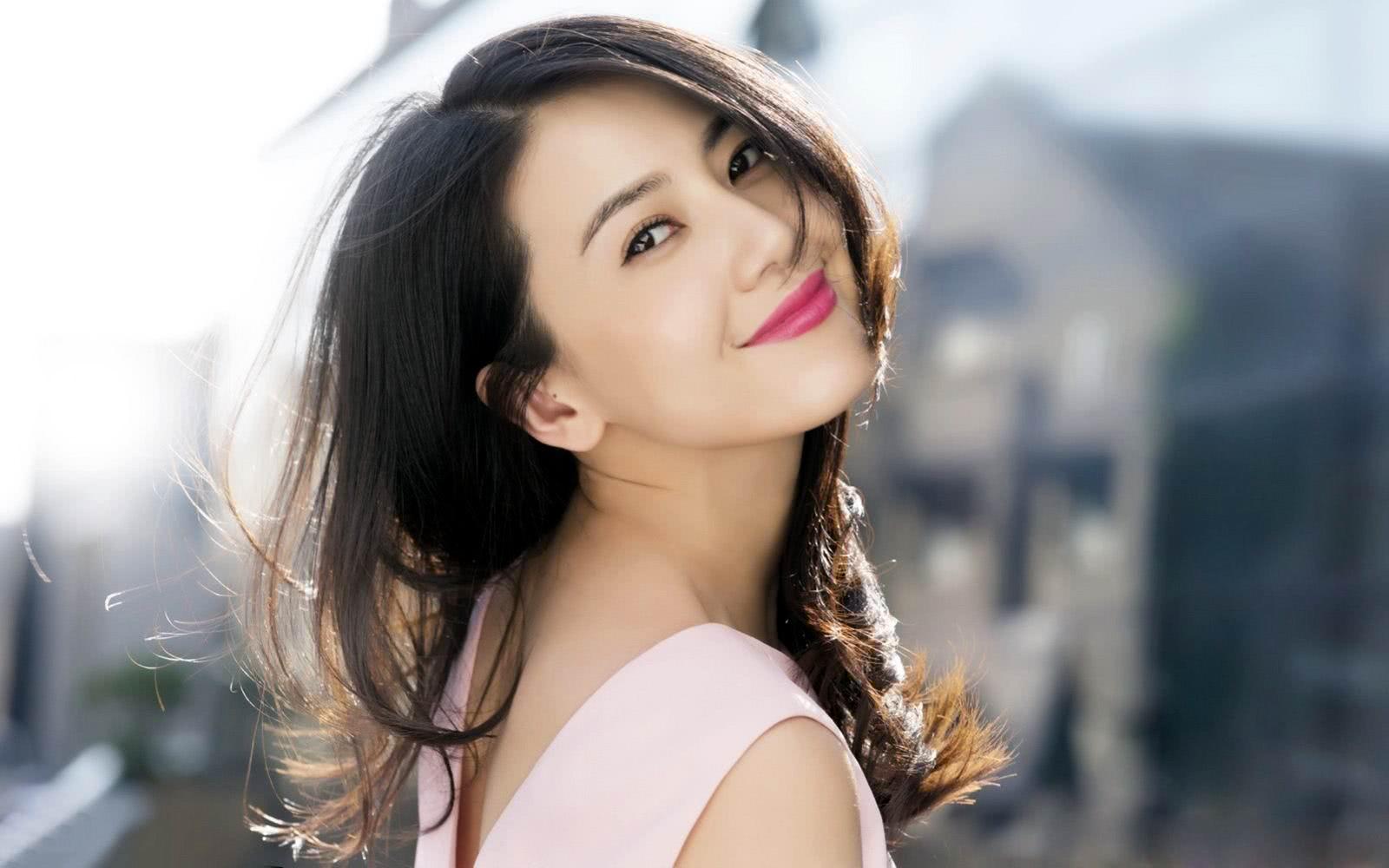 626969澳彩資料大全2025年新,鐘楚曦爆改“氣質(zhì)美女”