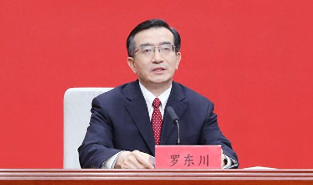 澳門(mén)今晚最快特馬,羅東川任青海省代省長(zhǎng)