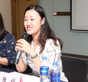 2025最新澳門大全資料,30歲二胎女博士創(chuàng)業(yè)談及家庭落淚