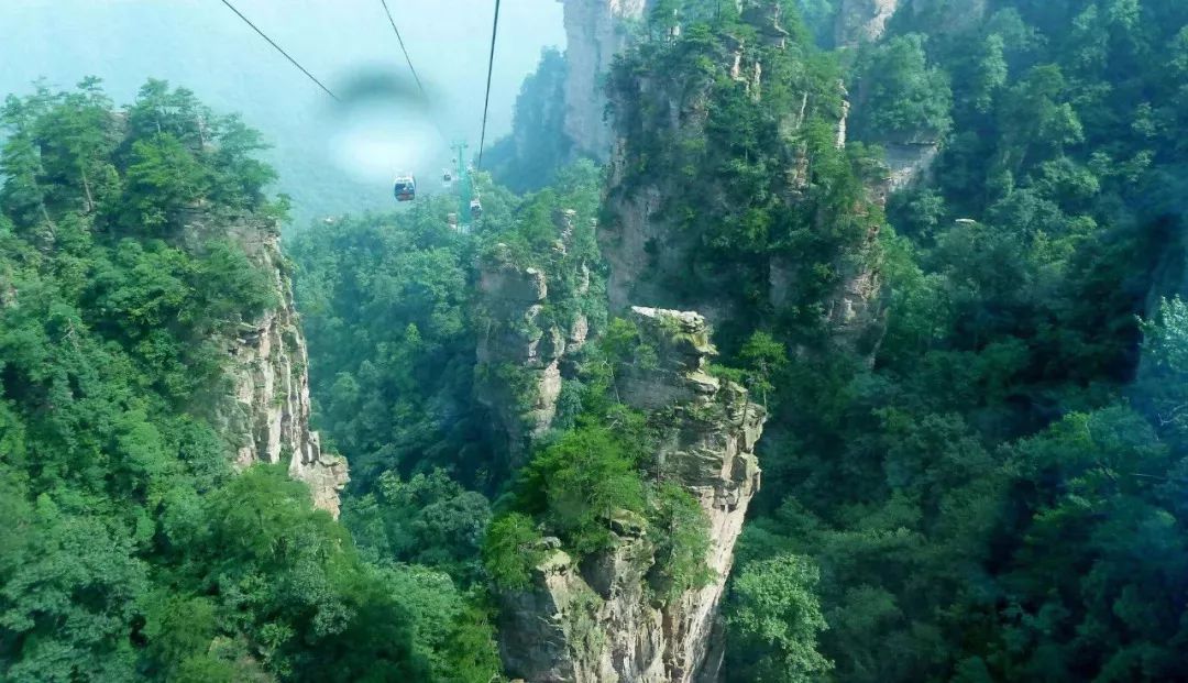 澳門馬今期開獎(jiǎng)結(jié)果,韓國(guó)人來(lái)張家界感嘆這才是大國(guó)風(fēng)景