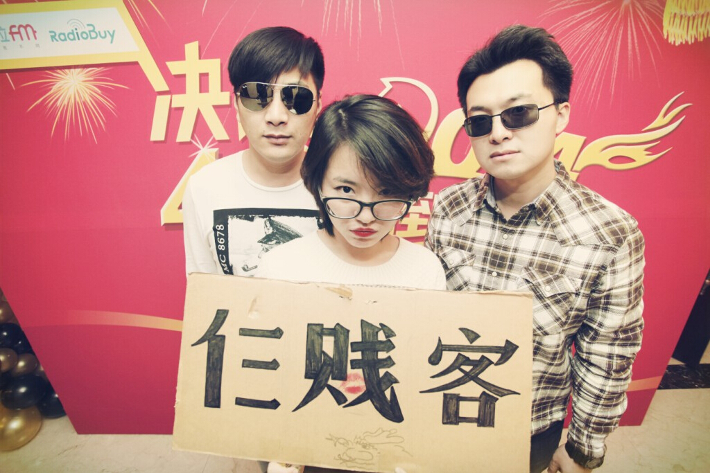 2025澳門幽默資料精準,林更新上臺后觀眾高喊趙麗穎